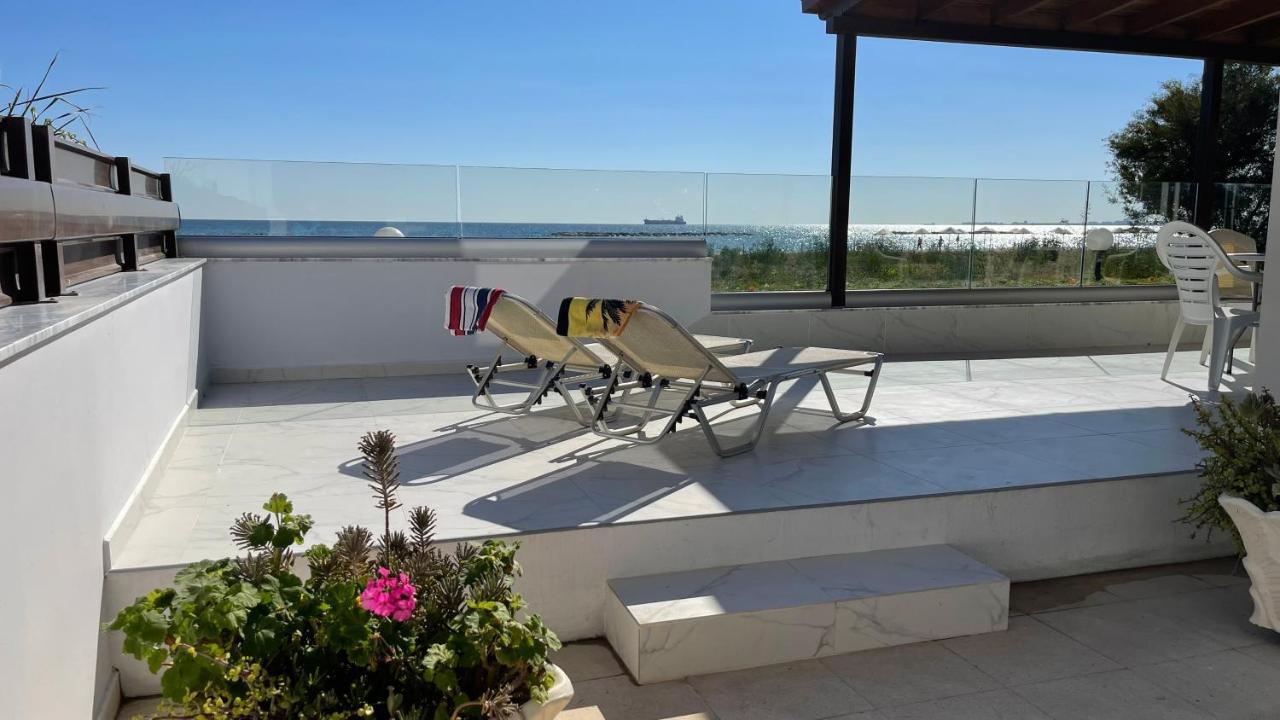 Beachfront Villa - Dasaki Lárnaka Kültér fotó
